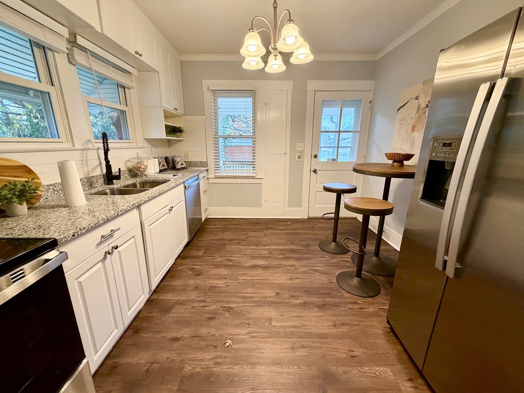 2707 Cleveland Blvd 3 Beds House for Rent - Photo Gallery 10