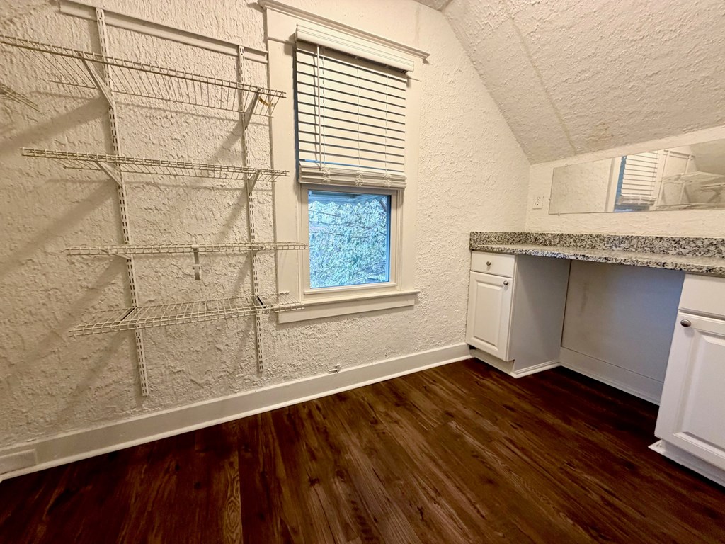 2707 Cleveland Blvd 3 Beds House for Rent - Photo Gallery 6