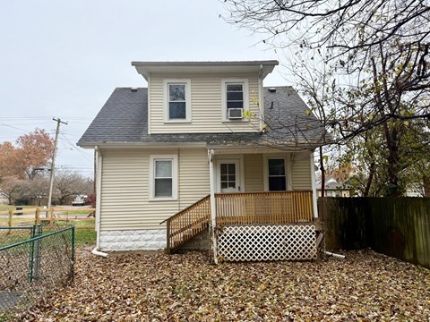 2707 Cleveland Blvd 3 Beds Apartment for Rent