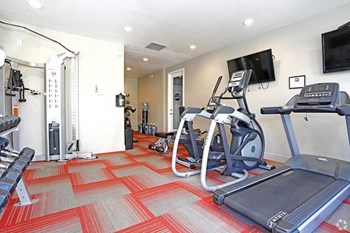 Fitness Center | Seville at Mace Ranch in Davis CA - Photo Gallery 17