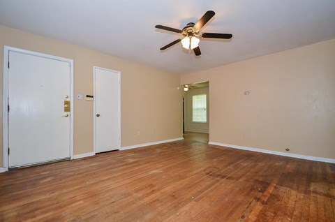 5515 Flamingo 3 Beds Apartment for Rent