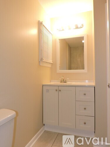 355 9th Avenue North 3 Beds Apartment for Rent - Photo Gallery 13