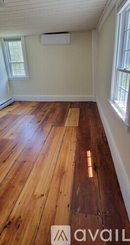 45 Elm Street 1 Bed Townhouse for Rent - Photo Gallery 11