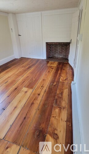 45 Elm Street 1 Bed Townhouse for Rent - Photo Gallery 12