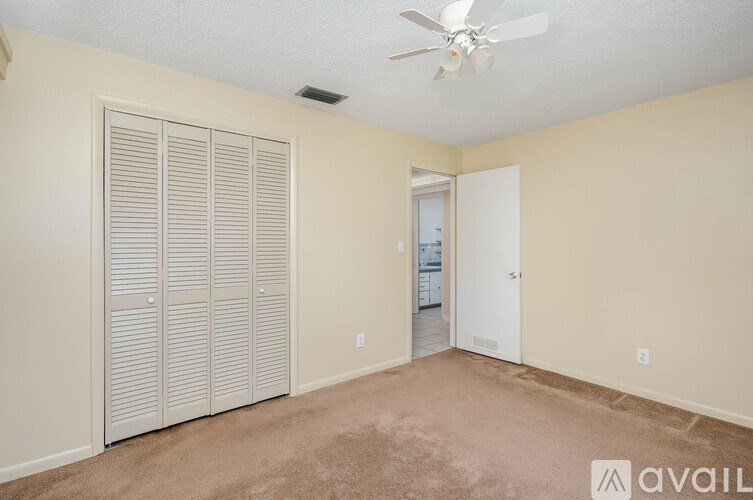 2908 Ivy St 3 Beds Single Family Home for Rent - Photo Gallery 12