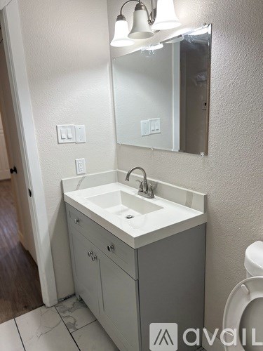 8020 East Oak Street 2 Beds Townhouse for Rent - Photo Gallery 9