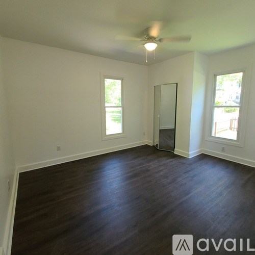 309 Lake St 3 Beds Townhouse for Rent - Photo Gallery 20