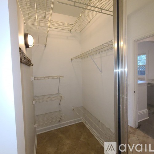 309 Lake St 3 Beds Townhouse for Rent - Photo Gallery 21