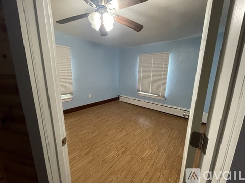 702 W Joliet St 2 Beds Single Family Home for Rent - Photo Gallery 8