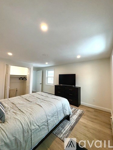 784 Dix Street 2 Beds Apartment for Rent - Photo Gallery 10