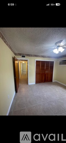 2936 Southwest 11th Street 1 Bed Townhouse for Rent - Photo Gallery 6