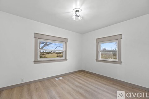 7600 Rustic Ln 2 Beds Single Family Home for Rent - Photo Gallery 12