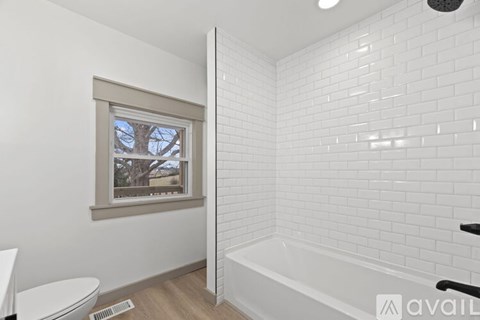 7600 Rustic Ln 2 Beds Single Family Home for Rent - Photo Gallery 13