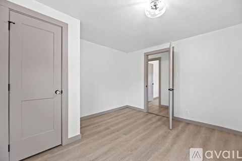 7600 Rustic Ln 2 Beds Single Family Home for Rent - Photo Gallery 14