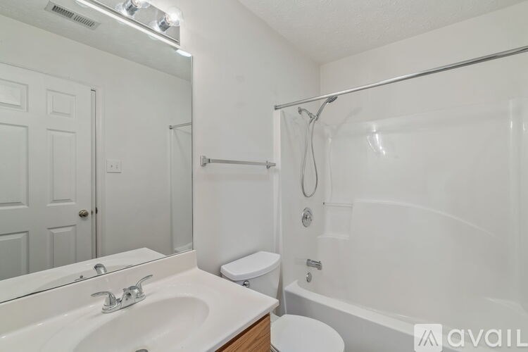 1034 Brittany Deanne Lane 2 Beds Condo for Rent - Photo Gallery 14