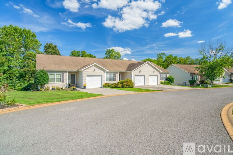 1034 Brittany Deanne Lane 2 Beds Condo for Rent - Photo Gallery 3