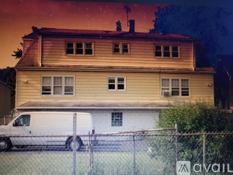 3003 Vermont Street 2 Beds Apartment for Rent - Photo Gallery 7