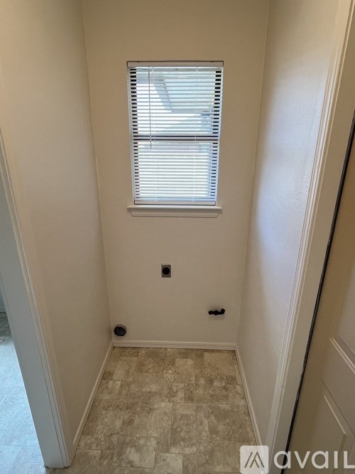 1404 Bois D Arc Drive 3 Beds Single Family Home for Rent - Photo Gallery 21