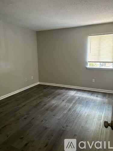 405 Skyview Dr 2 Beds Condo for Rent - Photo Gallery 14