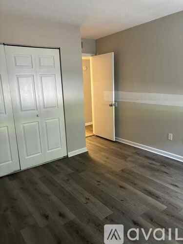 405 Skyview Dr 2 Beds Condo for Rent - Photo Gallery 15