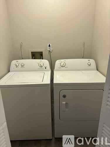 405 Skyview Dr 2 Beds Condo for Rent - Photo Gallery 19