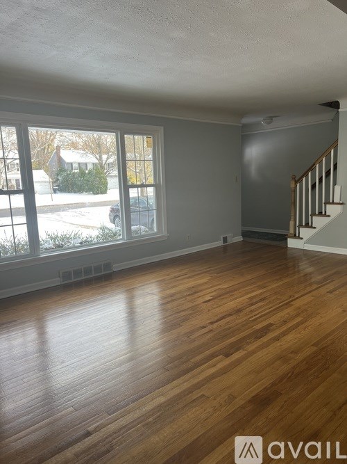 1264 Brainard Road 4 Beds Single Family Home for Rent - Photo Gallery 3