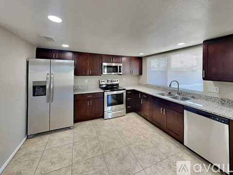 2181 E Concorda Dr 3 Beds Single Family Home for Rent - Photo Gallery 2