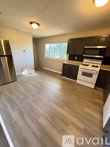 710 Loyola Dr 3 Beds Single Family Home for Rent - Photo Gallery 3