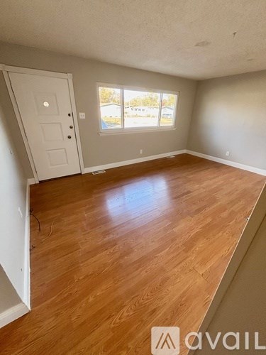 710 Loyola Dr 3 Beds Single Family Home for Rent - Photo Gallery 4