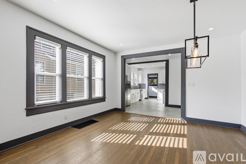 3227 E. 5th Avenue 3 Beds Single Family Home for Rent - Photo Gallery 14