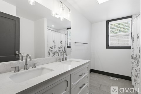 3227 E. 5th Avenue 3 Beds Single Family Home for Rent - Photo Gallery 19