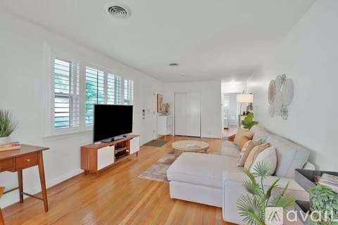 6231 Henry Ford Drive 3 Beds Single Family Home for Rent - Photo Gallery 5