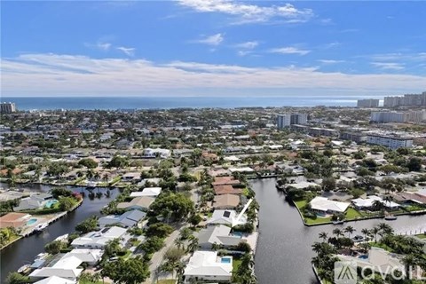 2830 Northeast 55th Street 3 Beds Single Family Home for Rent - Photo Gallery 2