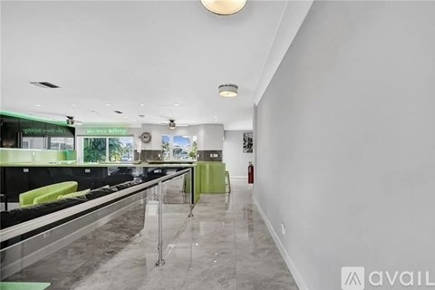 2830 Northeast 55th Street 3 Beds Single Family Home for Rent - Photo Gallery 15