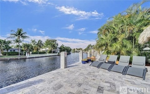 2830 Northeast 55th Street 3 Beds Single Family Home for Rent - Photo Gallery 36