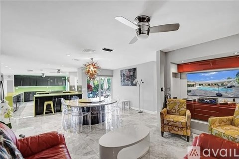 2830 Northeast 55th Street 3 Beds Single Family Home for Rent - Photo Gallery 62