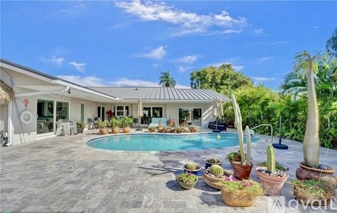 2830 Northeast 55th Street 3 Beds Single Family Home for Rent - Photo Gallery 77