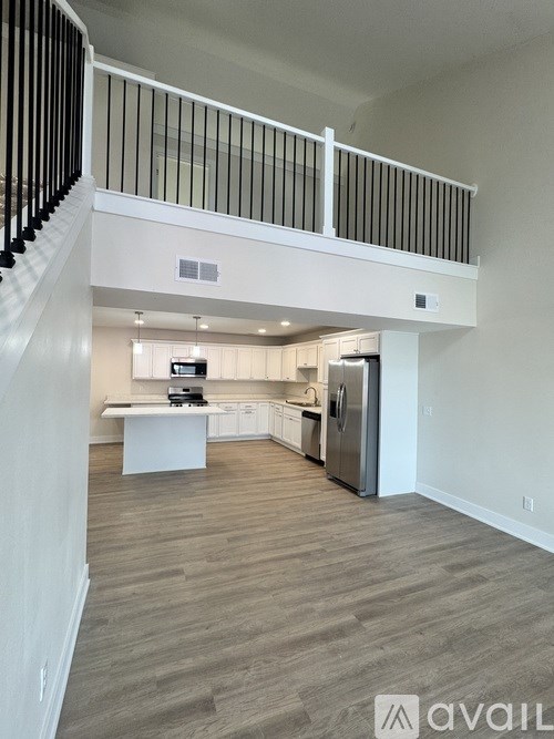 1101 Emerald Cove Drive 3 Beds Townhouse for Rent - Photo Gallery 2