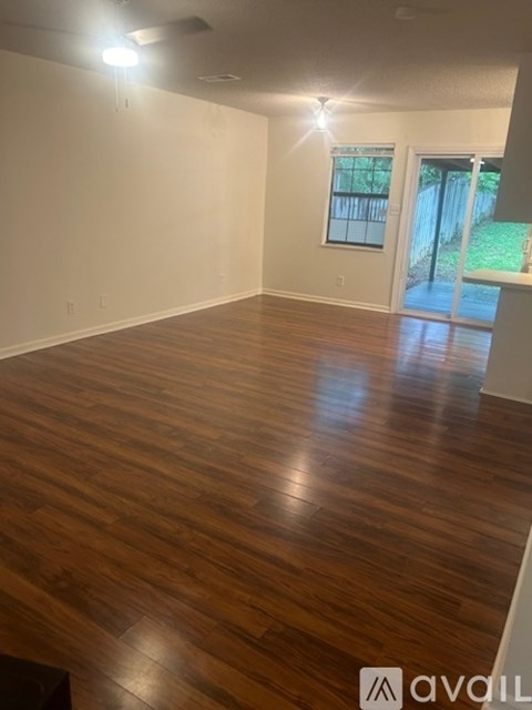 2000 Countryhill Ln 2 Beds Single Family Home for Rent - Photo Gallery 3