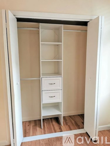 56-01 Roosevelt Avenue 1 Bed Apartment for Rent - Photo Gallery 9