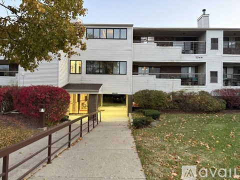 30414 Orchard Lake Rd 2 Beds Apartment for Rent