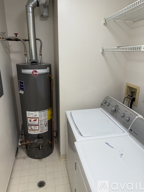 30414 Orchard Lake Rd 2 Beds Condo for Rent - Photo Gallery 13