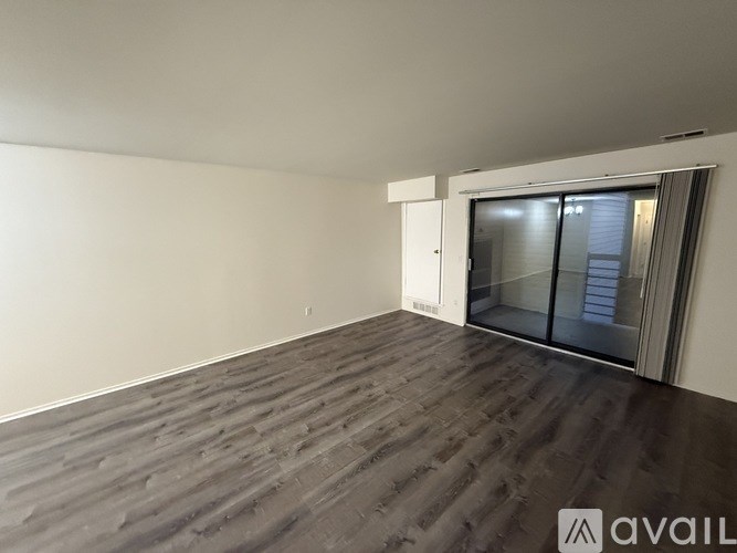 30414 Orchard Lake Rd 2 Beds Condo for Rent - Photo Gallery 6