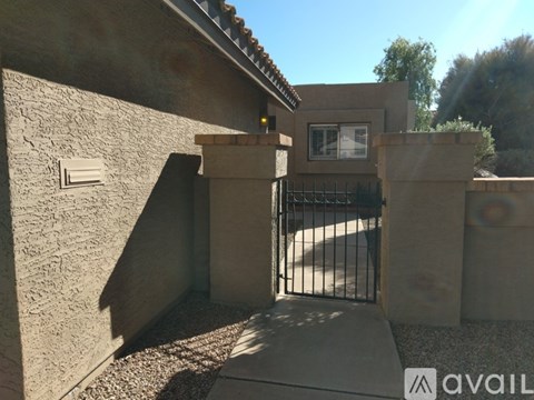 2225 E Forge Ave 2 Beds Single Family Home for Rent - Photo Gallery 2