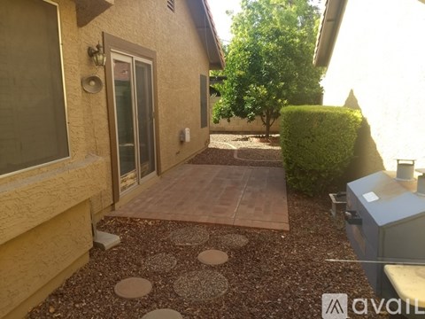 2225 E Forge Ave 2 Beds Single Family Home for Rent - Photo Gallery 21