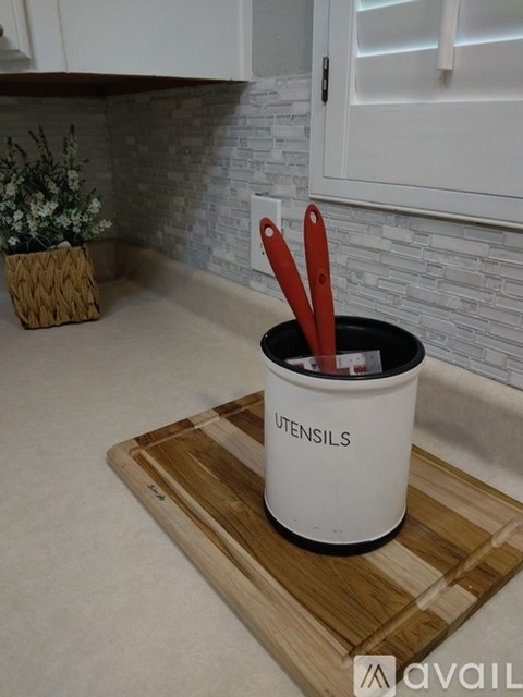 2225 E Forge Ave 2 Beds Single Family Home for Rent - Photo Gallery 8