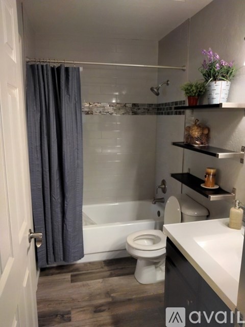 2225 E Forge Ave 2 Beds Single Family Home for Rent - Photo Gallery 9