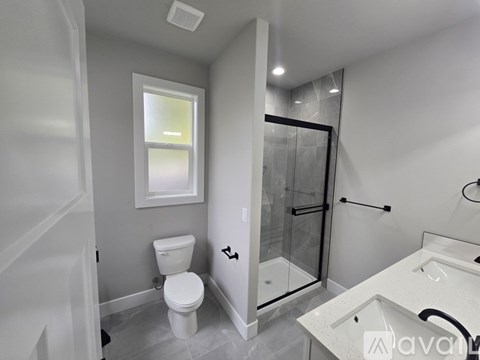 Road 42 3 Beds Apartment for Rent