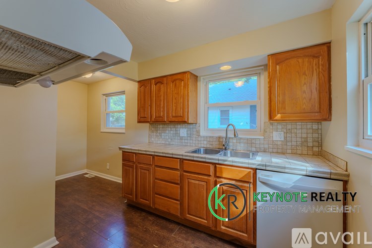 1840 Culver Ave 3 Beds Single Family Home for Rent - Photo Gallery 6