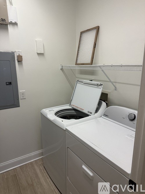 201 Adams Pointe Blvd 2 Beds Apartment for Rent - Photo Gallery 10